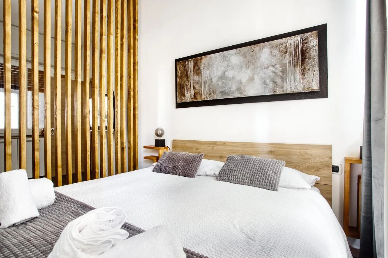 C Studio - Design Bilo Suite -M3- 8 Min Dal Duomo Milan 0*,